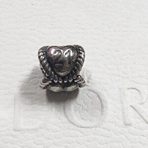 PANDORA  Birthday milestone 21